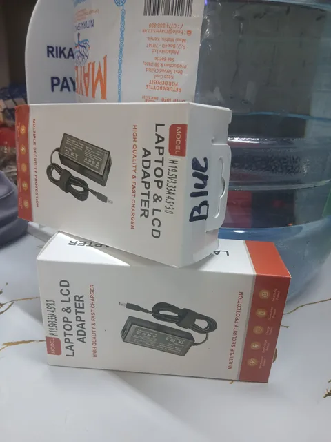 HP Small Pin H 19.5v